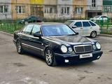 Mercedes-Benz E 320 1999 года за 3 600 000 тг. в Талдыкорган