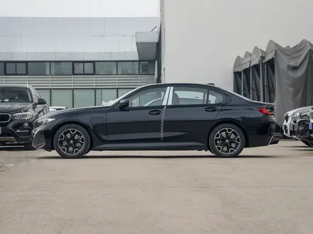 BMW i3 2023 года за 18 729 850 тг. в Алматы – фото 4