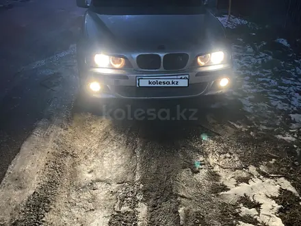 BMW 528 1998 года за 3 500 000 тг. в Талдыкорган – фото 6