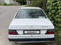 Mercedes-Benz E 230 1990 годаүшін900 000 тг. в Алматы – фото 2