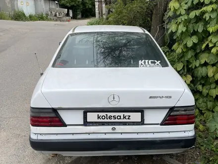 Mercedes-Benz E 230 1990 года за 900 000 тг. в Алматы – фото 2
