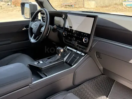 Lexus GX 550 2024 года за 63 000 000 тг. в Актау – фото 5