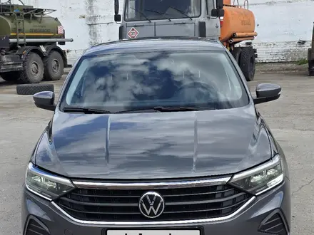 Volkswagen Polo 2022 года за 8 600 000 тг. в Костанай