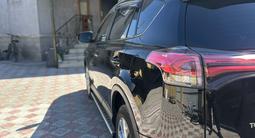 Toyota RAV4 2018 года за 13 500 000 тг. в Семей – фото 5
