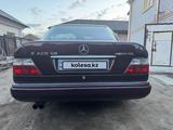 Mercedes-Benz E 420 1993 годаүшін3 500 000 тг. в Павлодар – фото 2