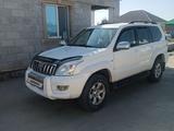 Toyota Land Cruiser Prado 2007 года за 7 800 000 тг. в Атырау – фото 2