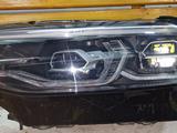 Фары на BMW X7 за 600 000 тг. в Алматы