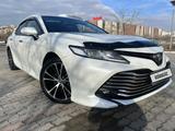 Toyota Camry 2019 года за 13 000 000 тг. в Актау – фото 3