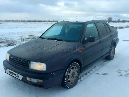 Volkswagen Vento 1993 года за 1 450 000 тг. в Павлодар