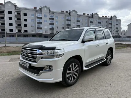 Toyota Land Cruiser 2018 года за 33 000 000 тг. в Актобе – фото 2