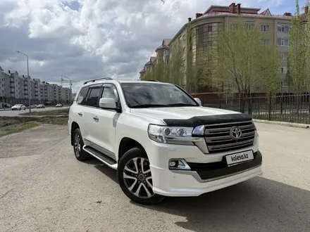 Toyota Land Cruiser 2018 года за 33 000 000 тг. в Актобе