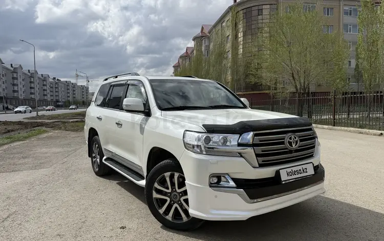Toyota Land Cruiser 2018 года за 33 000 000 тг. в Актобе