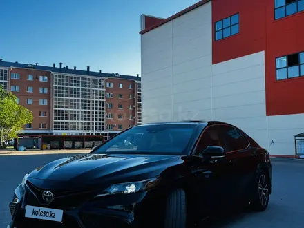 Toyota Camry 2020 года за 12 000 000 тг. в Кокшетау