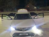 Toyota Camry 2016 года за 10 500 000 тг. в Уральск