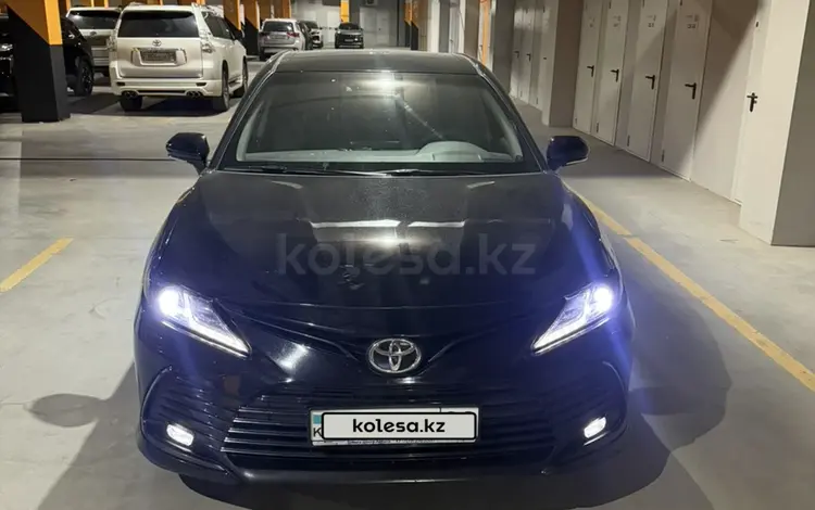 Toyota Camry 2022 годаүшін15 000 000 тг. в Караганда