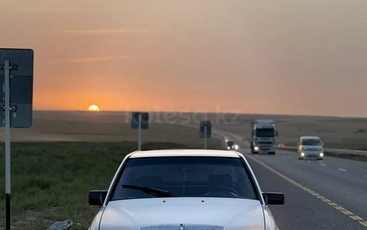 Mercedes-Benz E 230 1989 года за 1 200 000 тг. в Шымкент