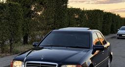 Mercedes-Benz C 200 1995 года за 1 400 000 тг. в Астана