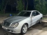 Mercedes-Benz E 320 2003 годаүшін5 000 000 тг. в Алматы – фото 3