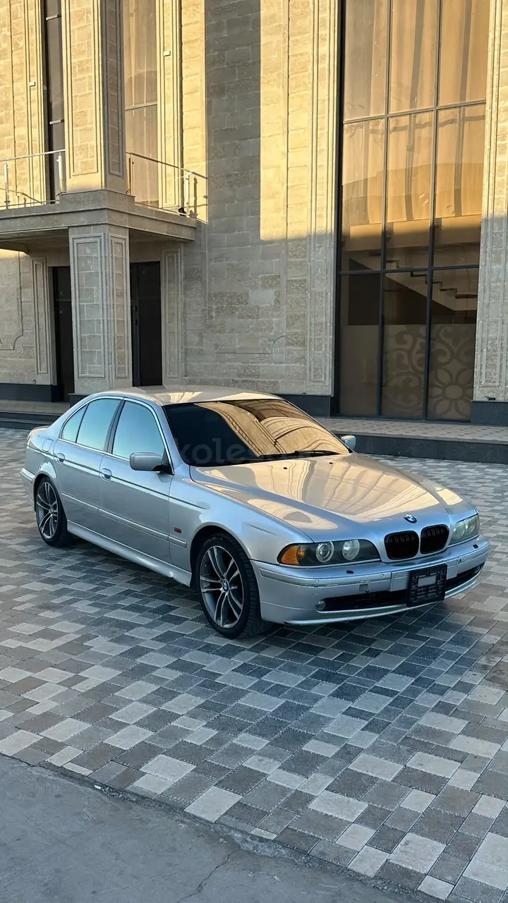 BMW 5 Series, 2003