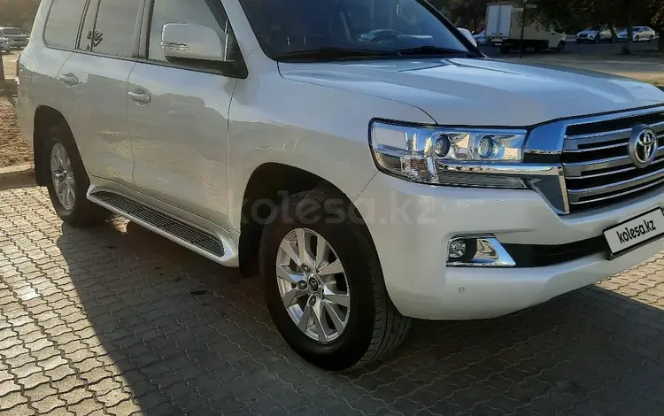 Toyota Land Cruiser 2021 годаfor37 000 000 тг. в Актау