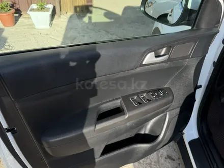 Kia Sportage 2019 года за 9 500 000 тг. в Усть-Каменогорск – фото 4