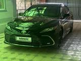 Toyota Camry 2022 годаfor13 500 000 тг. в Алматы