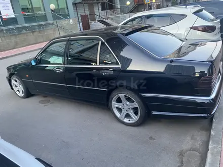 Mercedes-Benz S 320 1995 года за 4 200 000 тг. в Астана – фото 8