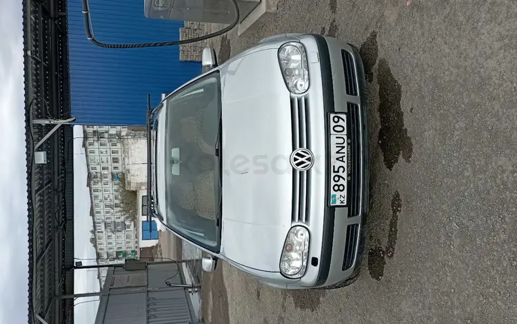 Volkswagen Golf 2001 годаүшін2 800 000 тг. в Балхаш