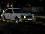 Mercedes-Benz E 230 1996 годаүшін3 200 000 тг. в Алматы – фото 2