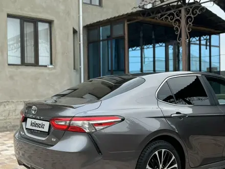 Toyota Camry 2019 года за 11 500 000 тг. в Тараз – фото 4