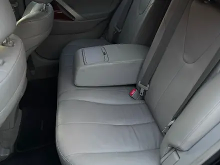 Toyota Camry 2011 года за 8 550 000 тг. в Алматы – фото 12