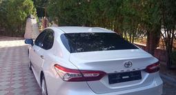 Toyota Camry 2019 года за 13 500 000 тг. в Алматы – фото 4