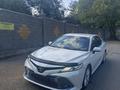 Toyota Camry 2019 года за 13 500 000 тг. в Алматы – фото 12