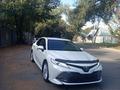 Toyota Camry 2019 года за 13 500 000 тг. в Алматы – фото 17