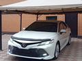 Toyota Camry 2019 года за 13 500 000 тг. в Алматы – фото 25