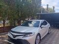 Toyota Camry 2019 года за 13 500 000 тг. в Алматы – фото 2