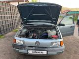 Volkswagen Passat 1991 годаүшін1 100 000 тг. в Есик