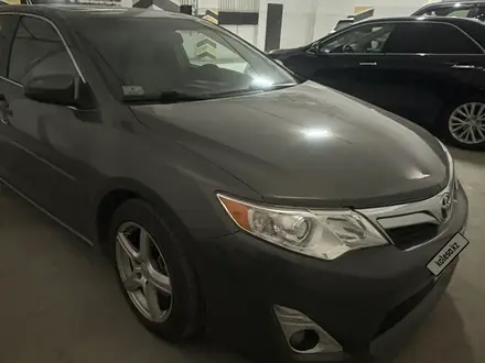 Toyota Camry 2013 года за 5 290 000 тг. в Актау – фото 2