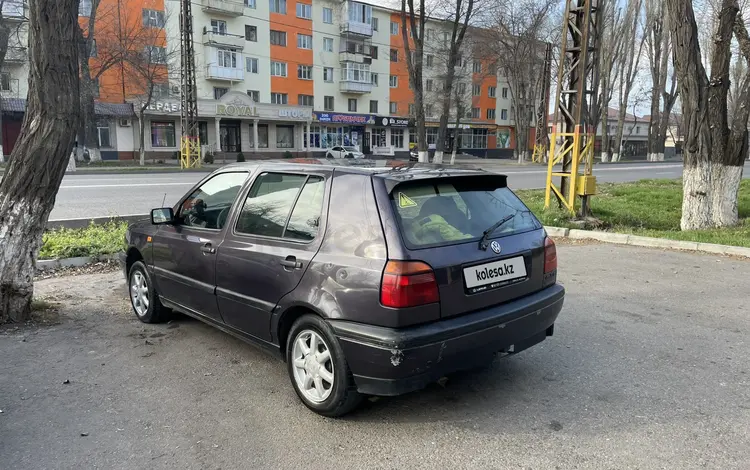 Volkswagen Golf 1993 года за 920 000 тг. в Тараз