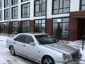 Mercedes-Benz E 320 1998 года за 3 550 000 тг. в Алматы