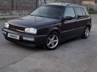 Volkswagen Golf 1996 года за 2 100 000 тг. в Алматы