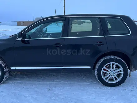 Volkswagen Touareg 2006 года за 5 200 000 тг. в Уральск – фото 8