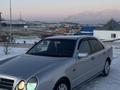 Mercedes-Benz E 200 2000 года за 3 650 000 тг. в Кокшетау – фото 2