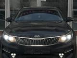 Kia K5 2019 года за 8 600 000 тг. в Алматы – фото 2