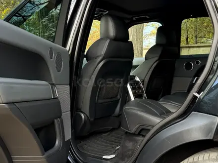 Land Rover Range Rover Sport 2015 года за 16 500 000 тг. в Алматы – фото 15