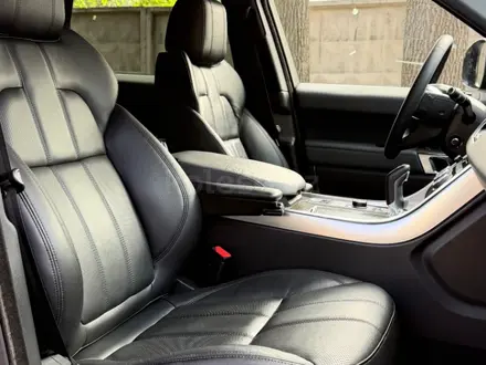 Land Rover Range Rover Sport 2015 года за 16 500 000 тг. в Алматы – фото 17