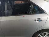 Дверь задняя Toyota Camry XV50үшін100 000 тг. в Усть-Каменогорск