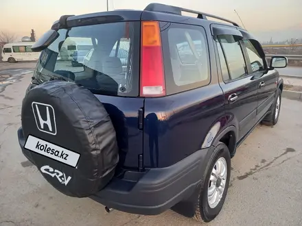 Honda CR-V 1997 года за 3 700 000 тг. в Алматы – фото 13