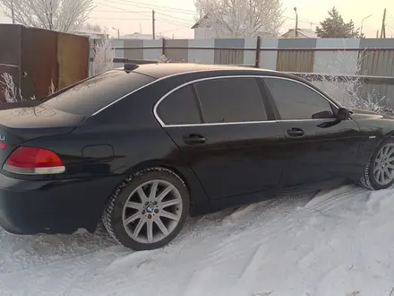 BMW 745 2002 года за 2 999 000 тг. в Караганда – фото 3