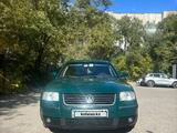 Volkswagen Passat 2001 годаүшін2 400 000 тг. в Караганда